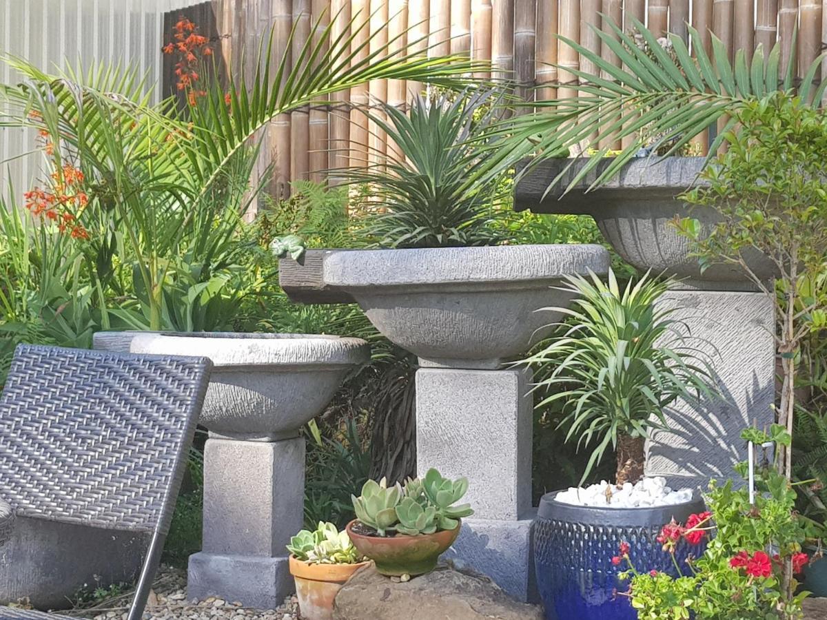 Mapleton Peaceful Provence Bnb Zewnętrze zdjęcie