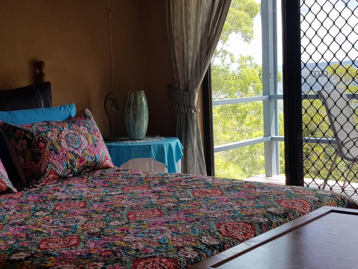 Mapleton Peaceful Provence Bnb Zewnętrze zdjęcie