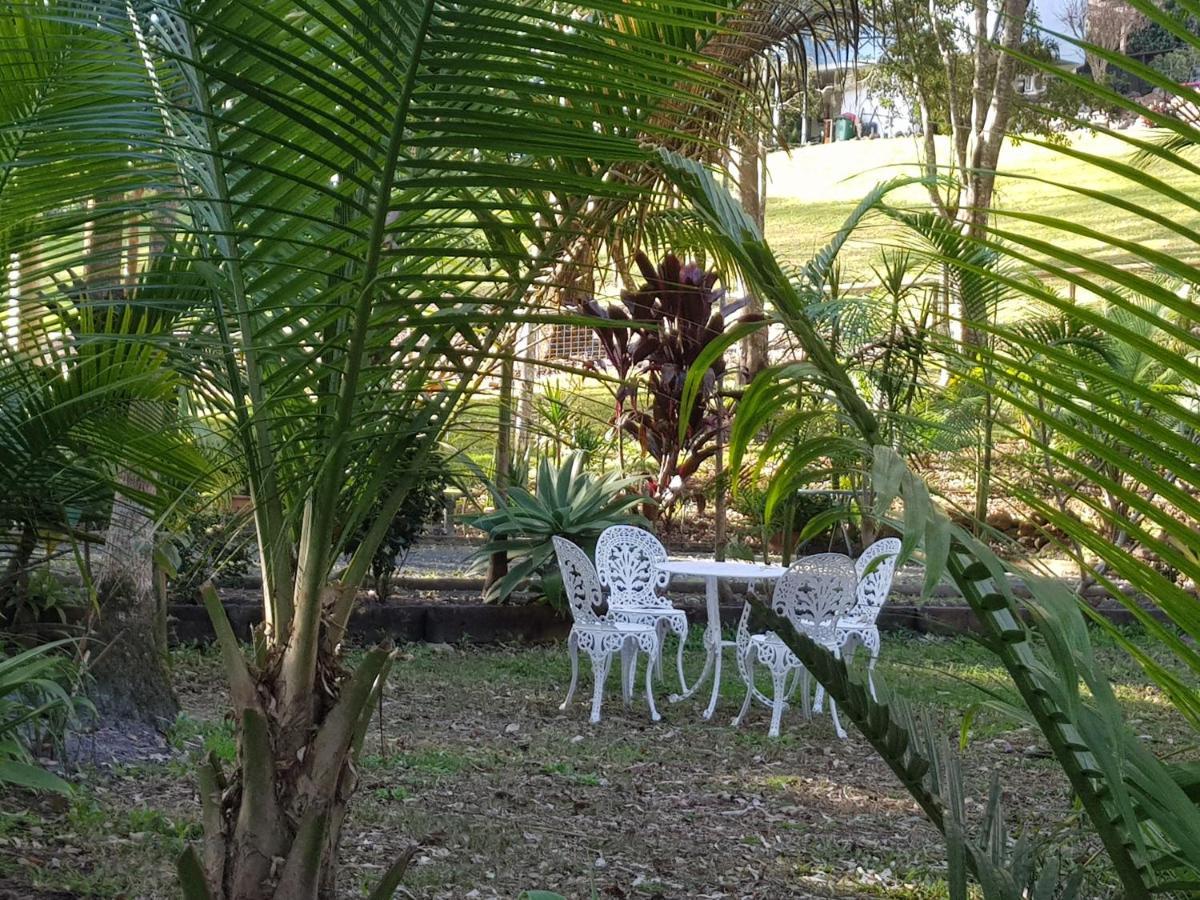 Mapleton Peaceful Provence Bnb Zewnętrze zdjęcie
