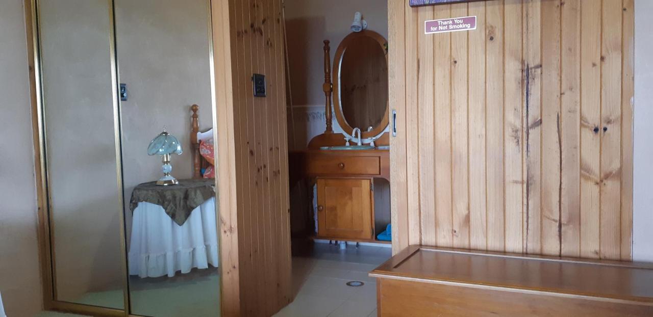 Mapleton Peaceful Provence Bnb Zewnętrze zdjęcie